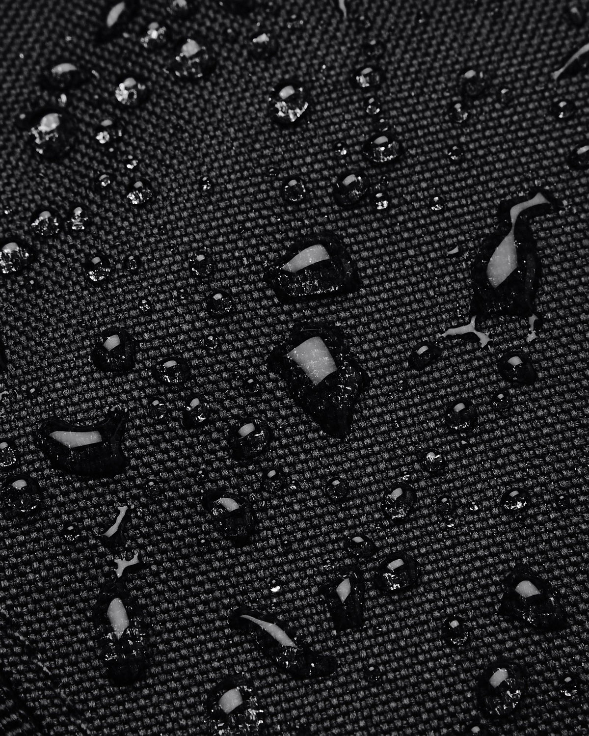 UA Undeniable 5.0 Medium Duffle Bag - Black