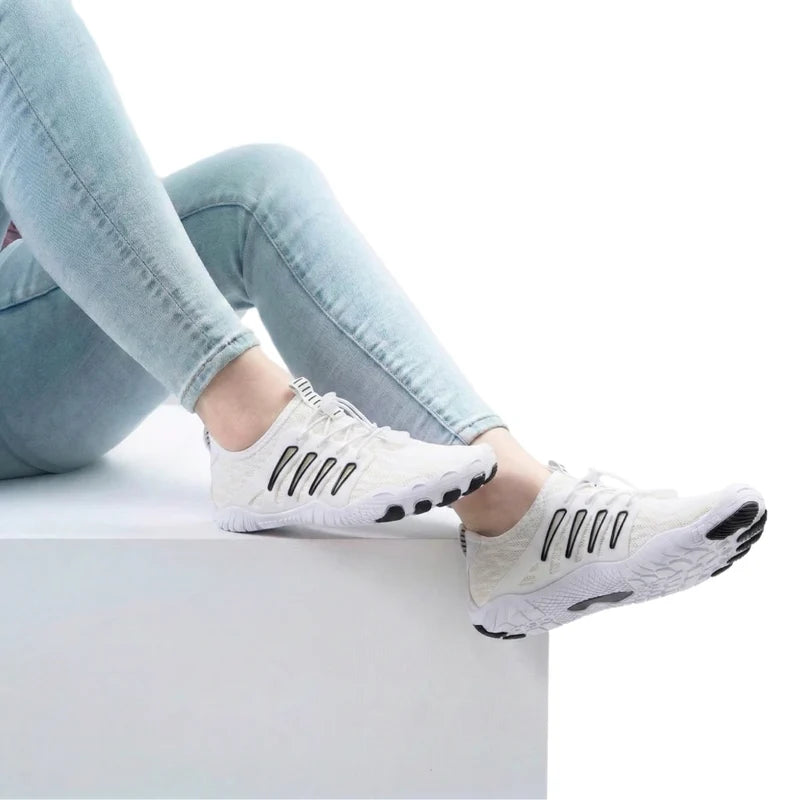 [Colson Pro - White / Black]