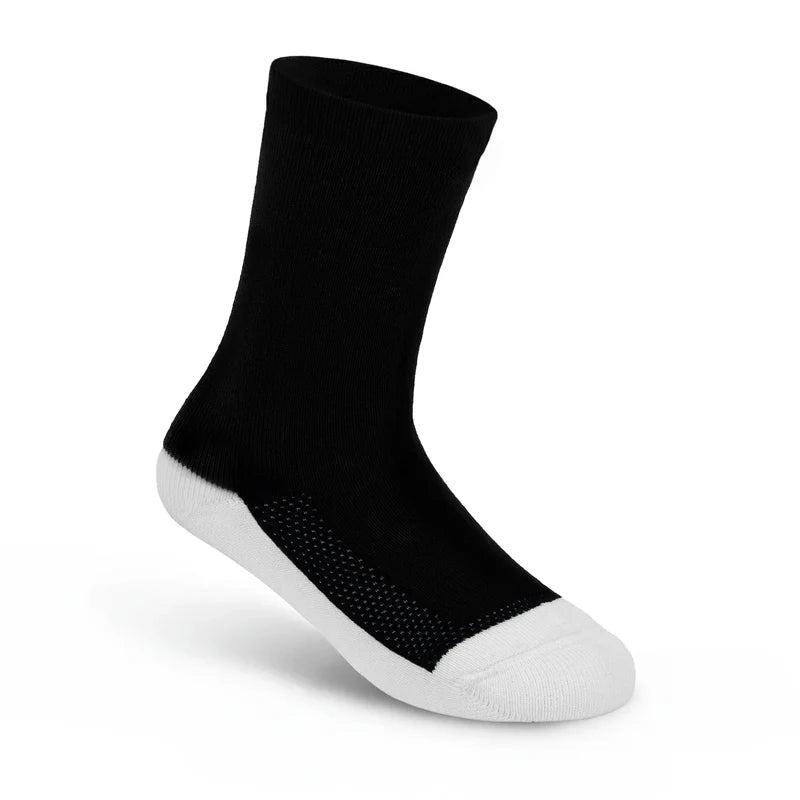 [Extra Roomy - Black / White]