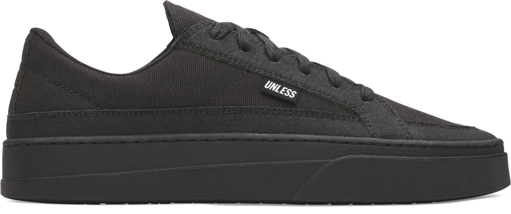 UNLESS York Unisex Shoes - Black