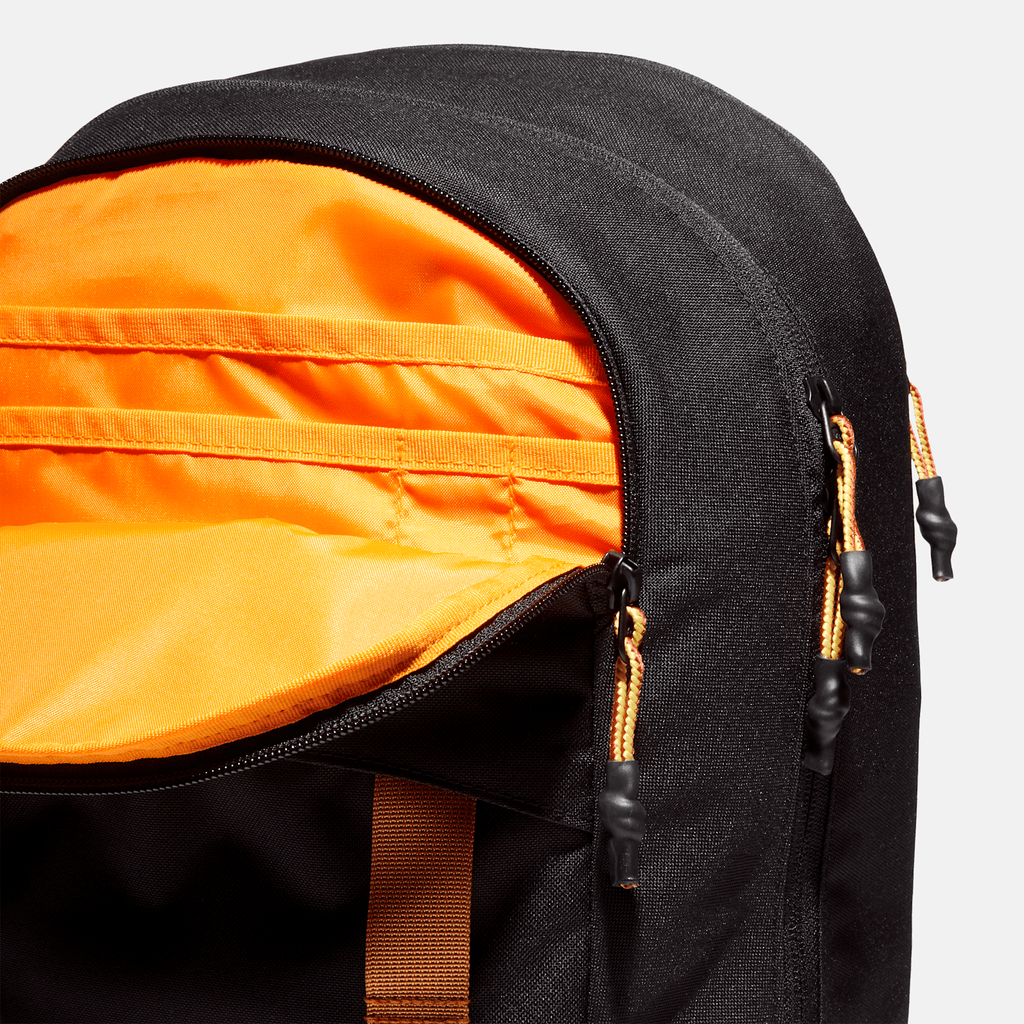 Calverton 26Liter Backpack TBL Black ALT3