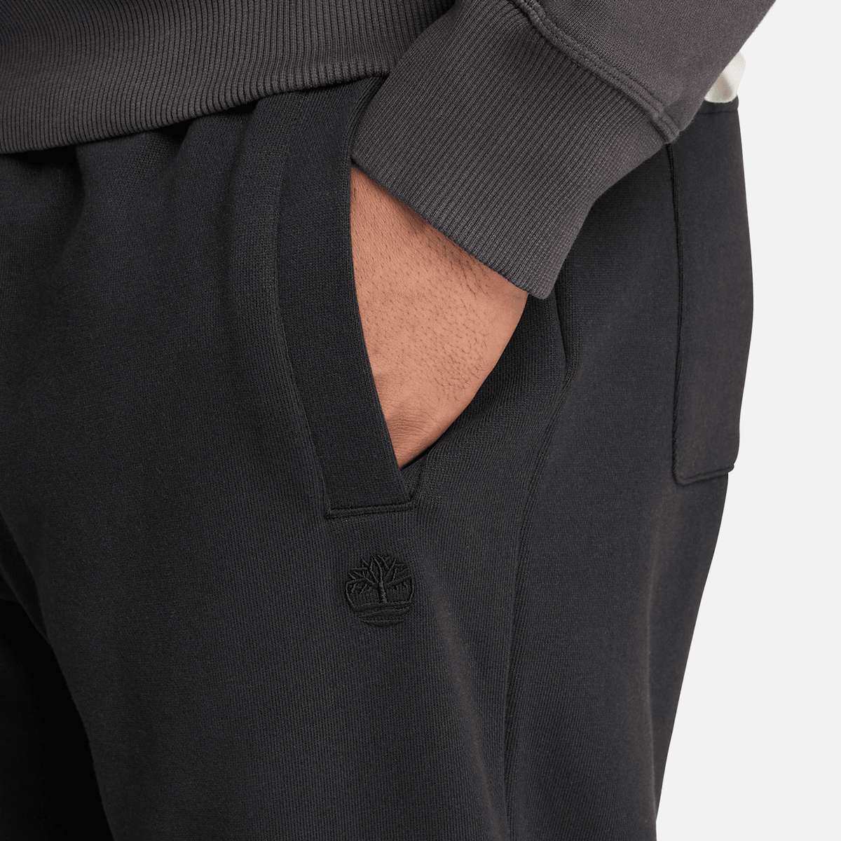 Mens Exeter River Tree Logo Sweatpant TBL Black ALT3
