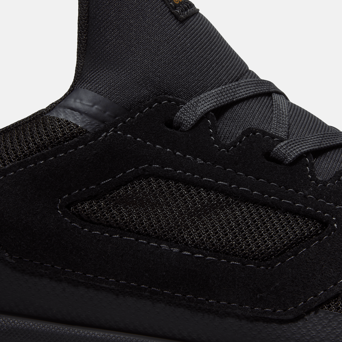 Mens Motion Ledge Mid Sneaker TBL Black Mesh ALT7