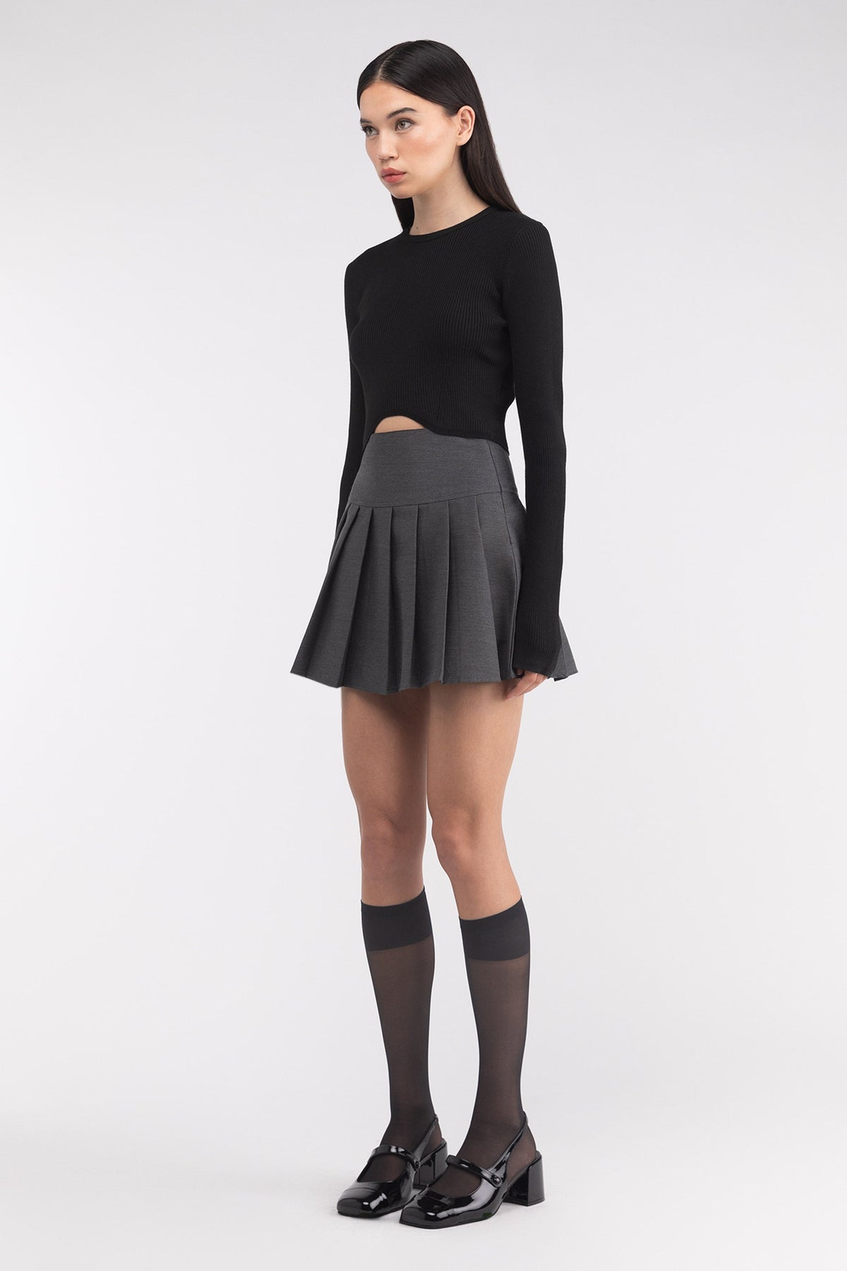 SUPER CROPPED SWEATER