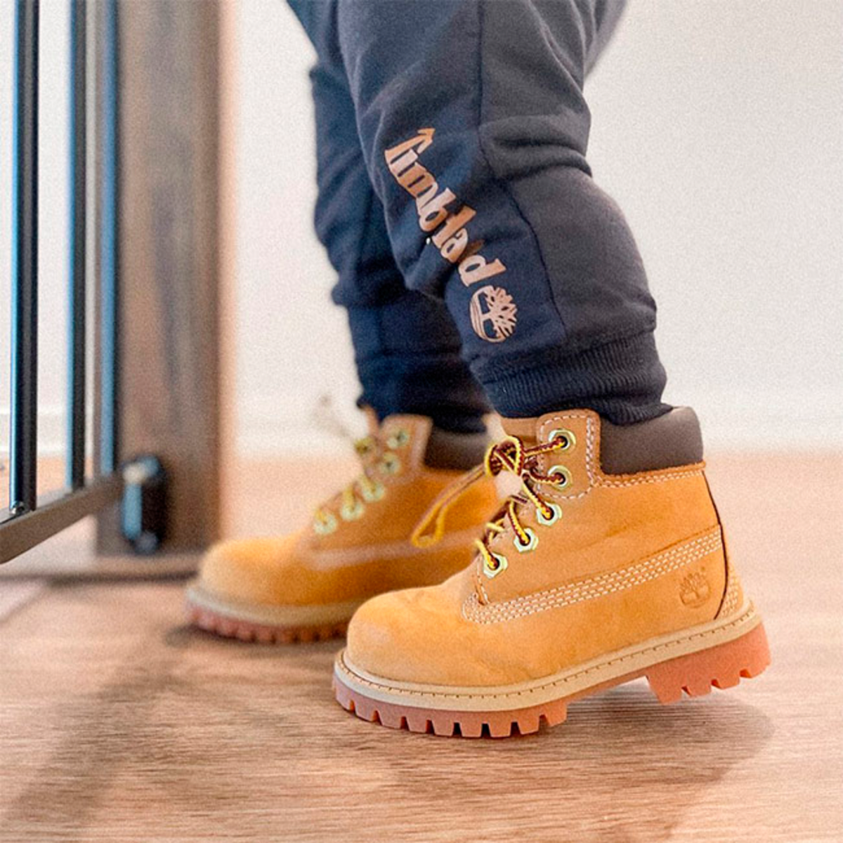 Toddler Timberland Premium 6Inch Waterproof Boot TBL Wheat Nubuck ALT1