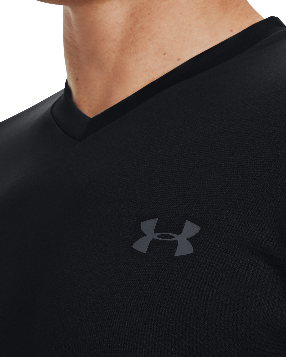 UA Velocity Men's V-neck Short Sleeve - Black