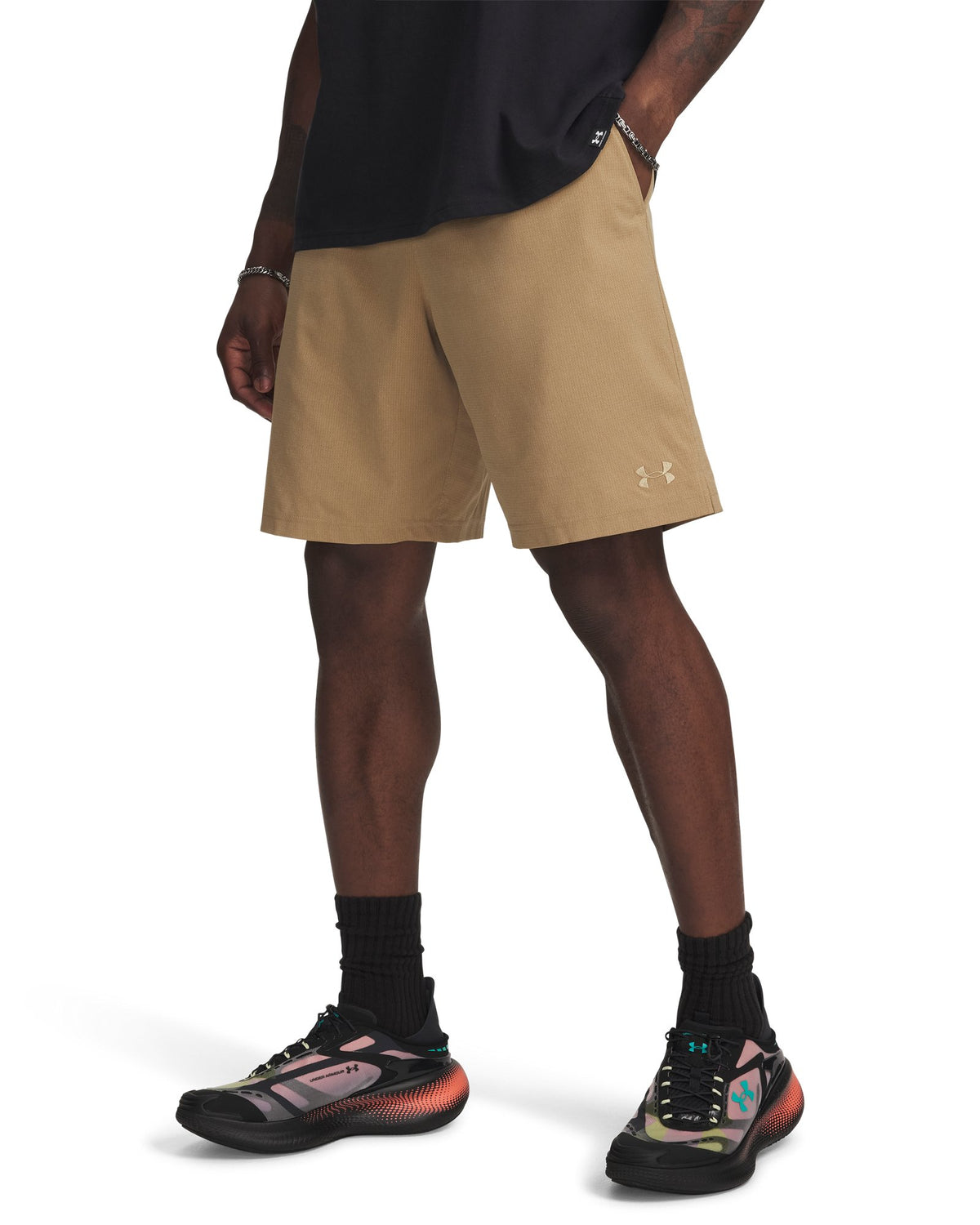 UA Motivate Vented Men's 9" Shorts - Brown