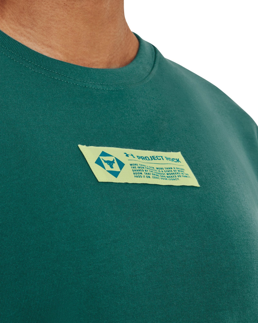 Project Rock Globe Women's Short Sleeve - Green