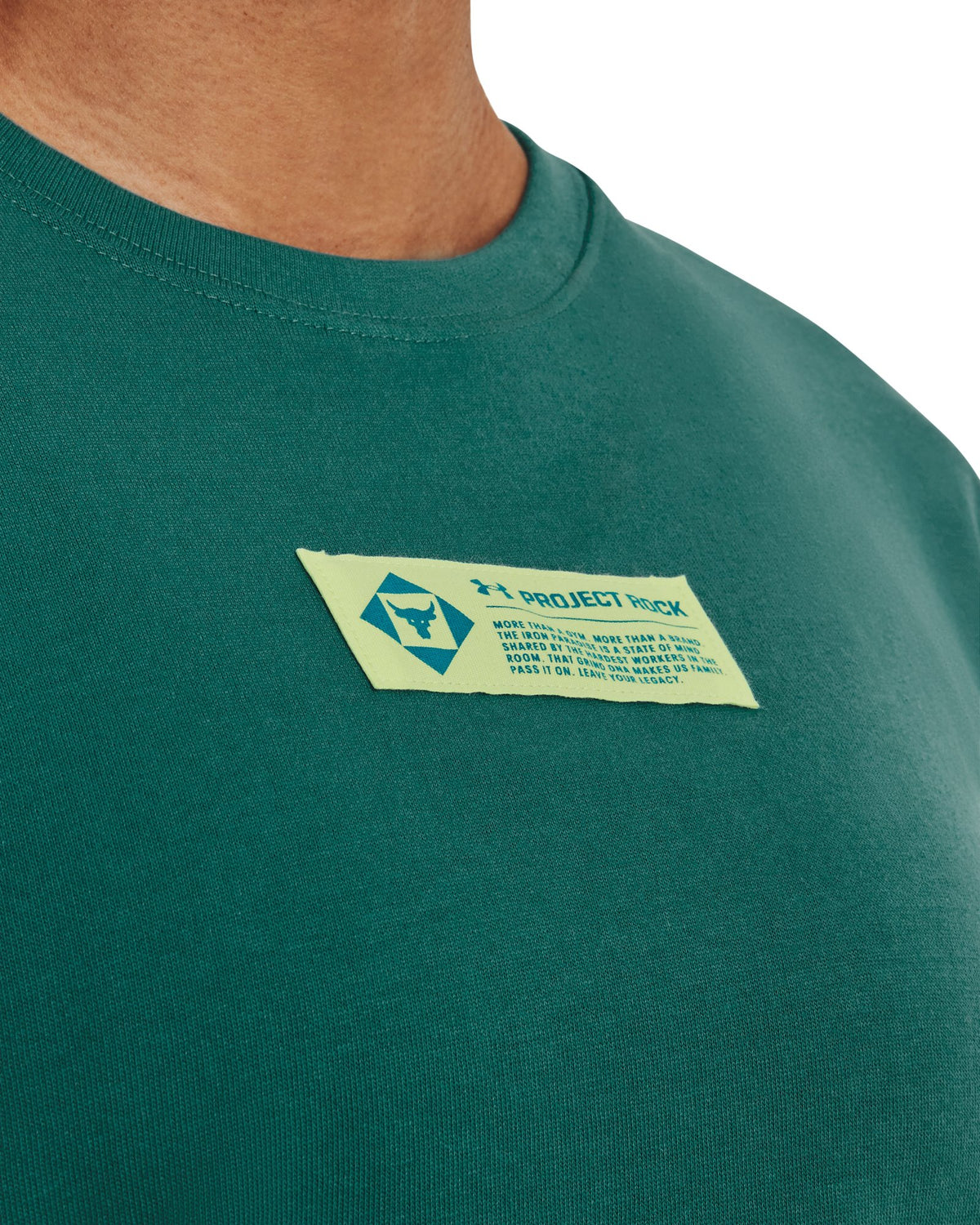 Project Rock Globe Women's Short Sleeve - Green