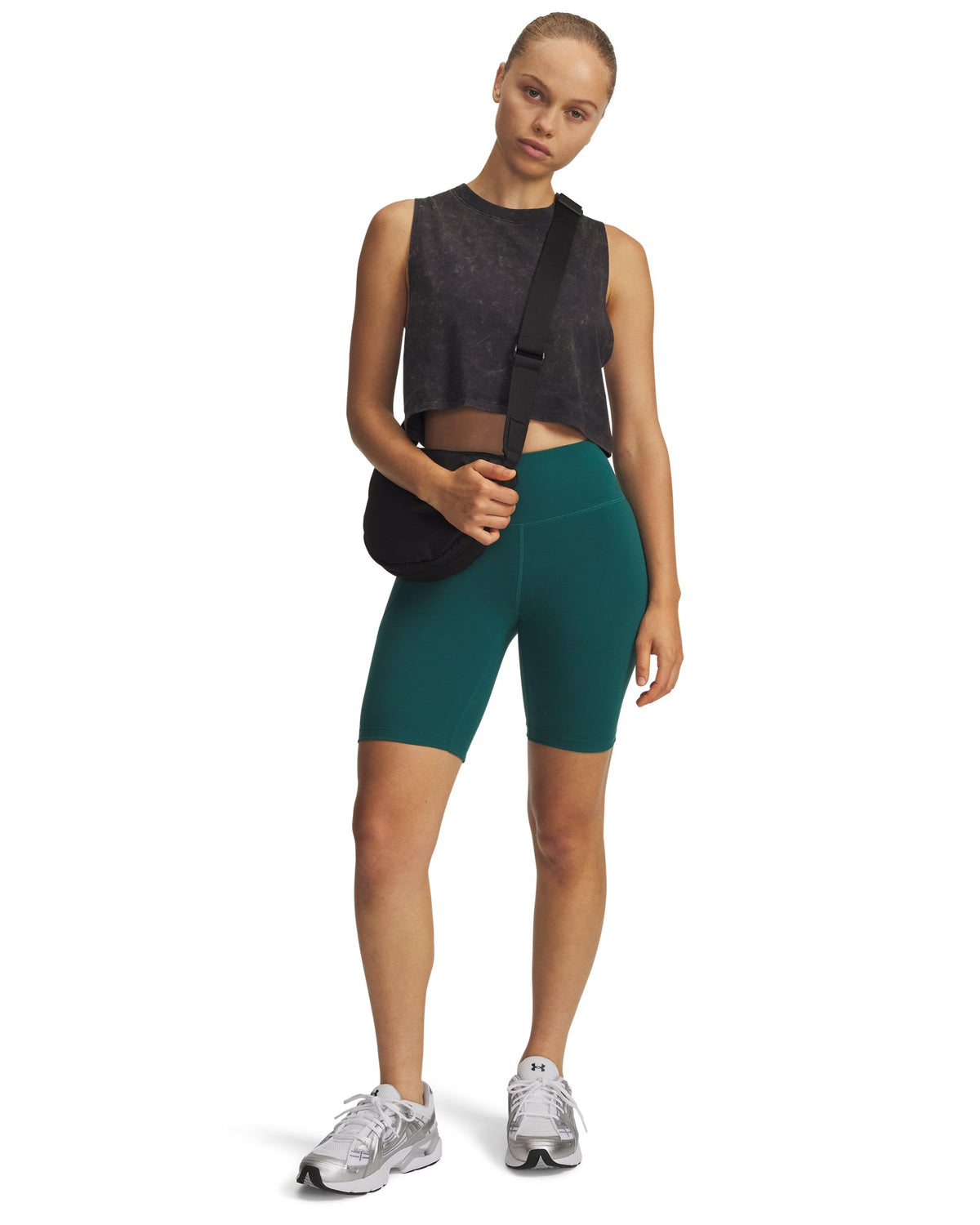 UA Motion Women's 8" Bike Shorts - Black
