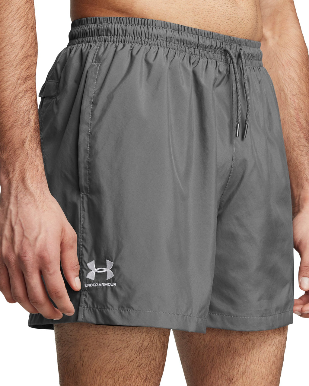 UA Icon Men's 5.5" Volley Shorts - Black