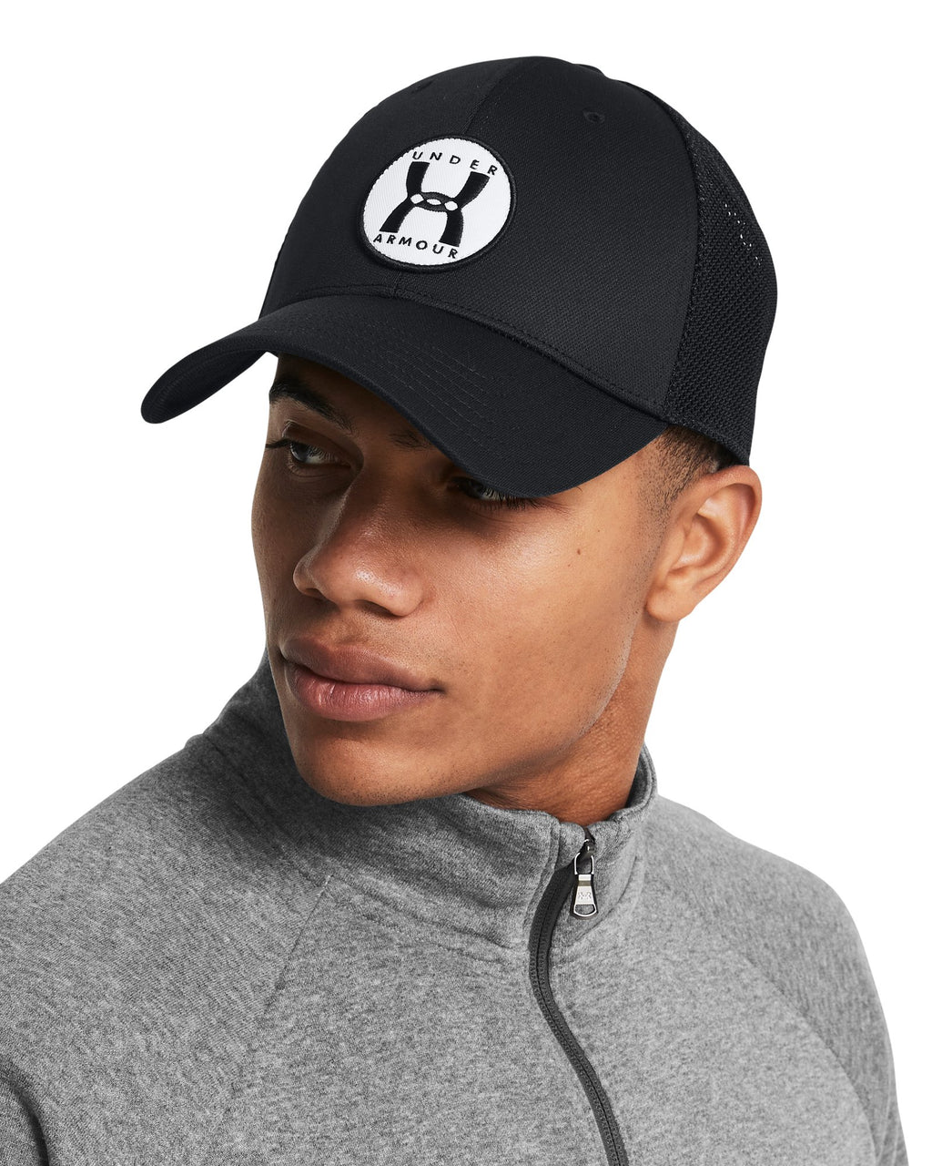 UA Essential Mid Men's Trucker Hat - Black