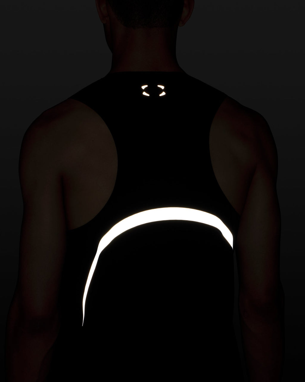 UA HB Run Men's Tank - Black