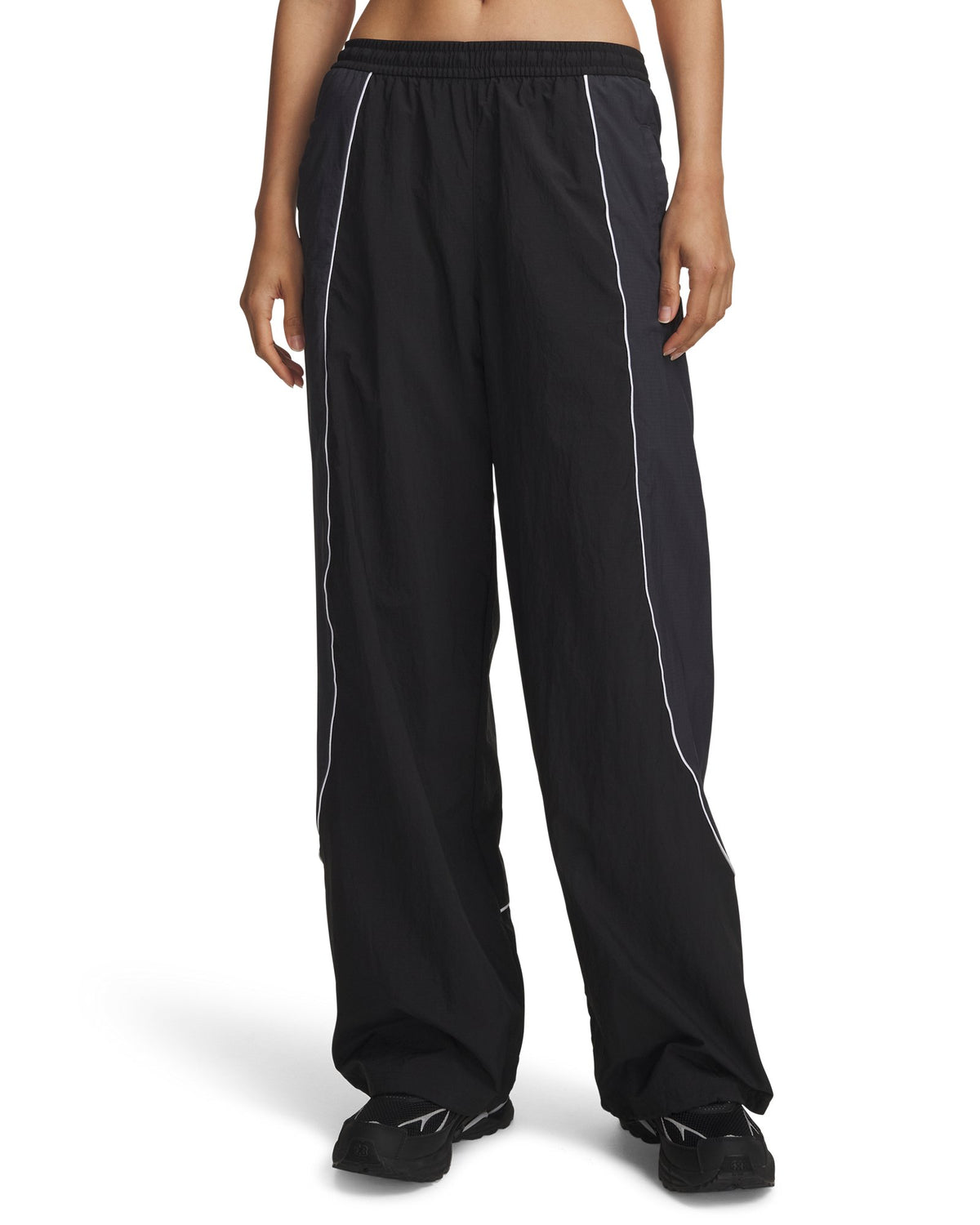 UA Unstoppable Woven Wind Women's Pants - Black