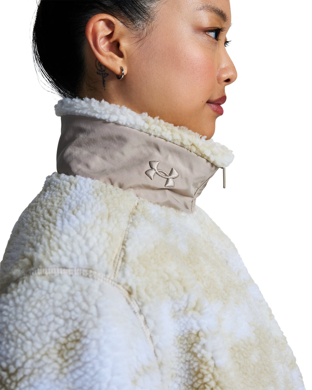 UA Icon High Pile Women's Jacket - White