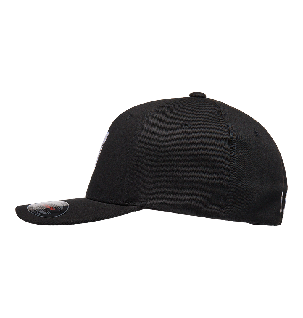 A black Kids' Star 2 Cap by DC Shoes, shown from the side with a flat brim and a small sticker on top, displays its skate-inspired style against a plain white background.