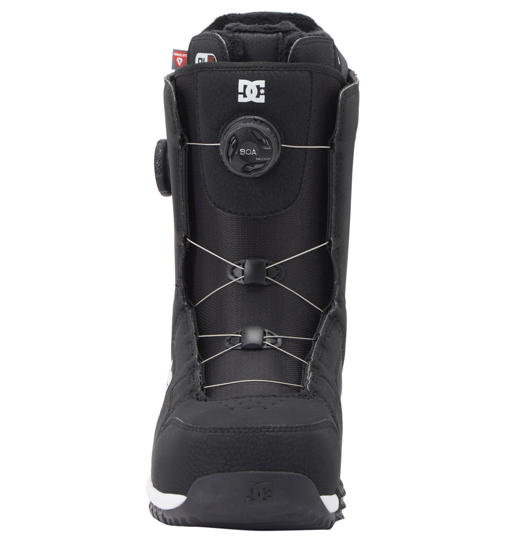 A front-facing view of the DC Shoes Men’s Phase Pro BOA® Snowboard Boot in black, showcasing PrimaLoft insulation, a BOA® lacing system with silver wires, and the DC logo on both the tongue and toe, set against a white background.