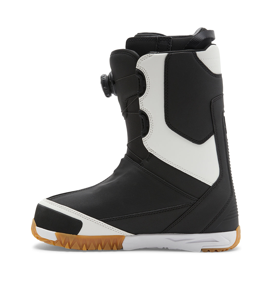 A profile view, facing left, of the Men’s Transcend BOA® Snowboard Boots by DC Shoes: these black and white all-mountain boots feature a brown textured sole, a white midsole, and a side-mounted BOA® Fit System dial closure for precise adjustments.