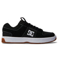 The DC Shoes Men’s Lynx Zero features a classic black and white design with crisp white stitching, a contrasting white midsole, gum brown outsole, and the signature DC logo on the side—making it an instant classic among skate shoes.